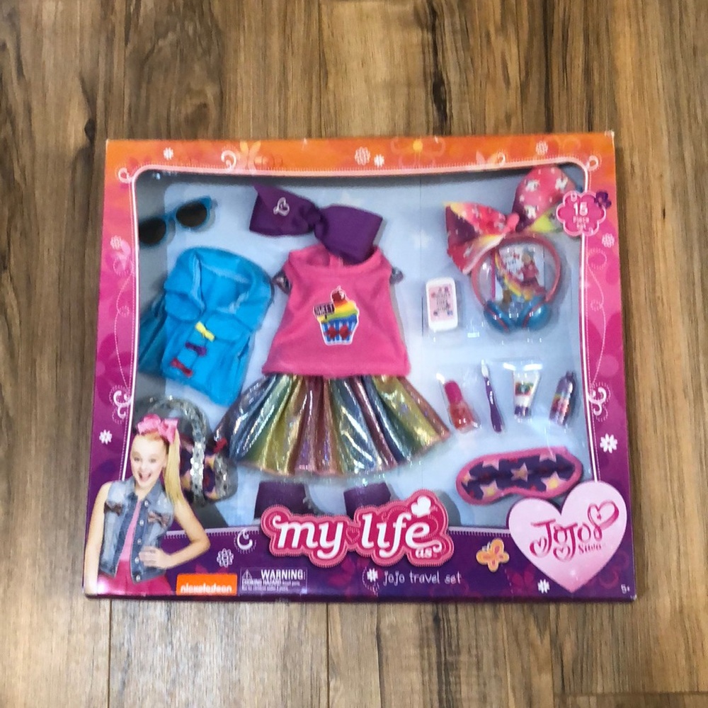 Jojo Siwa 15 pc Travel set